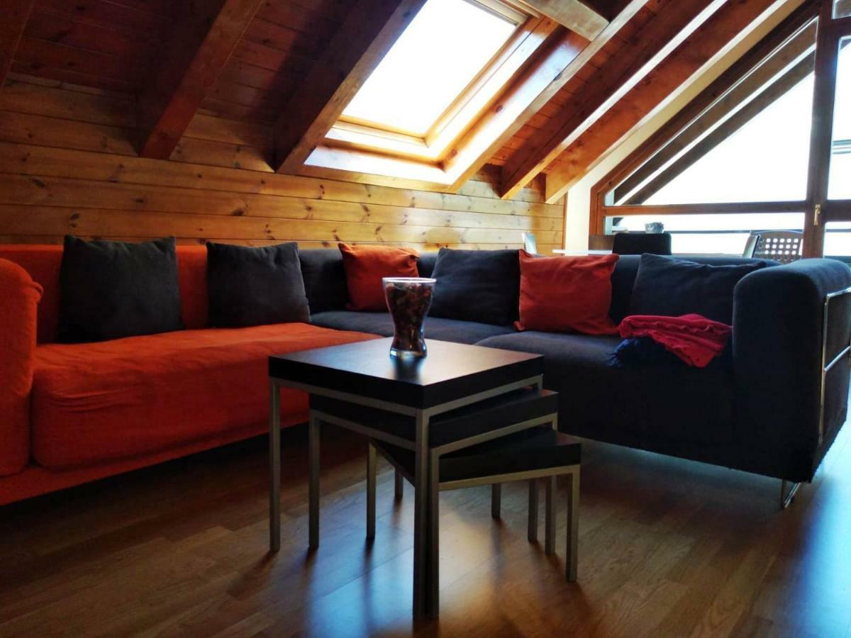 Duplex Familiar En Esterri d'Àneu Exteriör bild