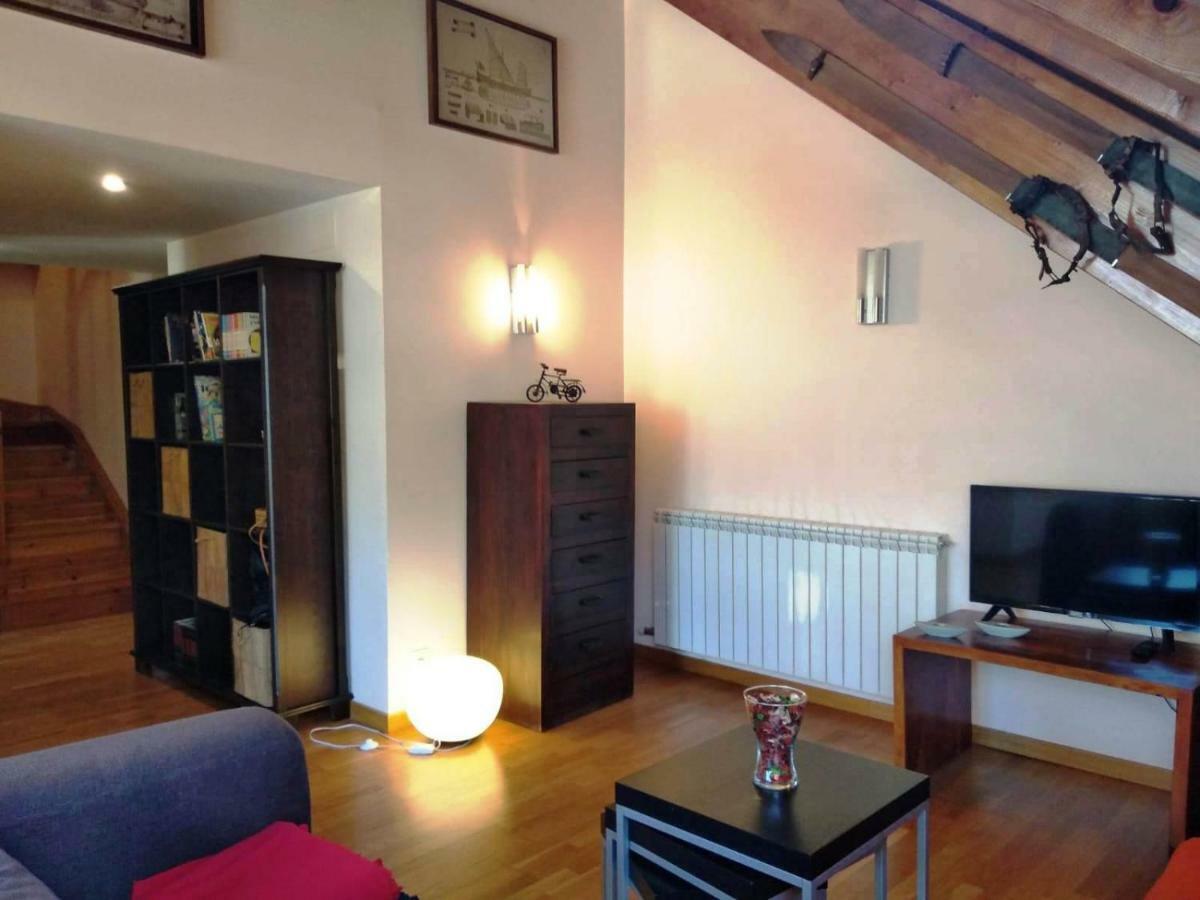 Duplex Familiar En Esterri d'Àneu Exteriör bild